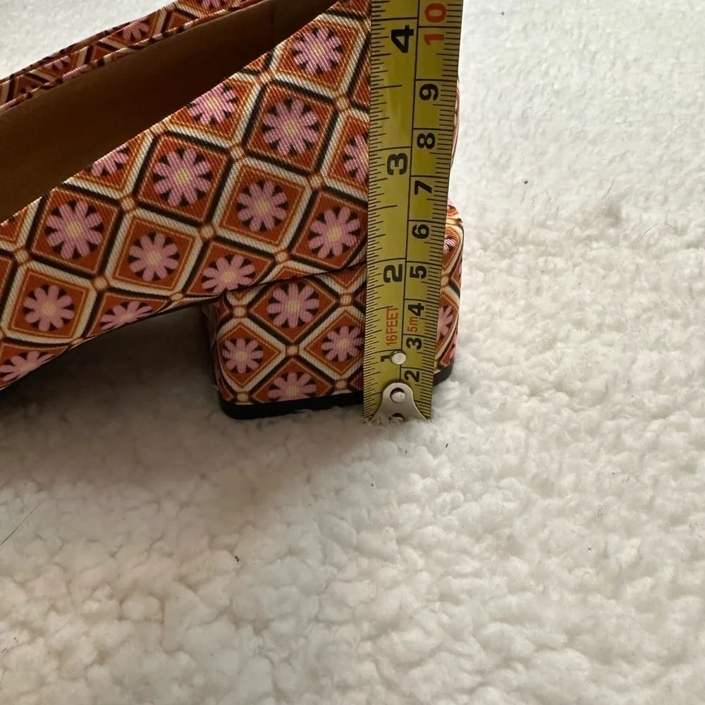 Chelsea & Violet Geometric Pattern Flats - Pink and Brown